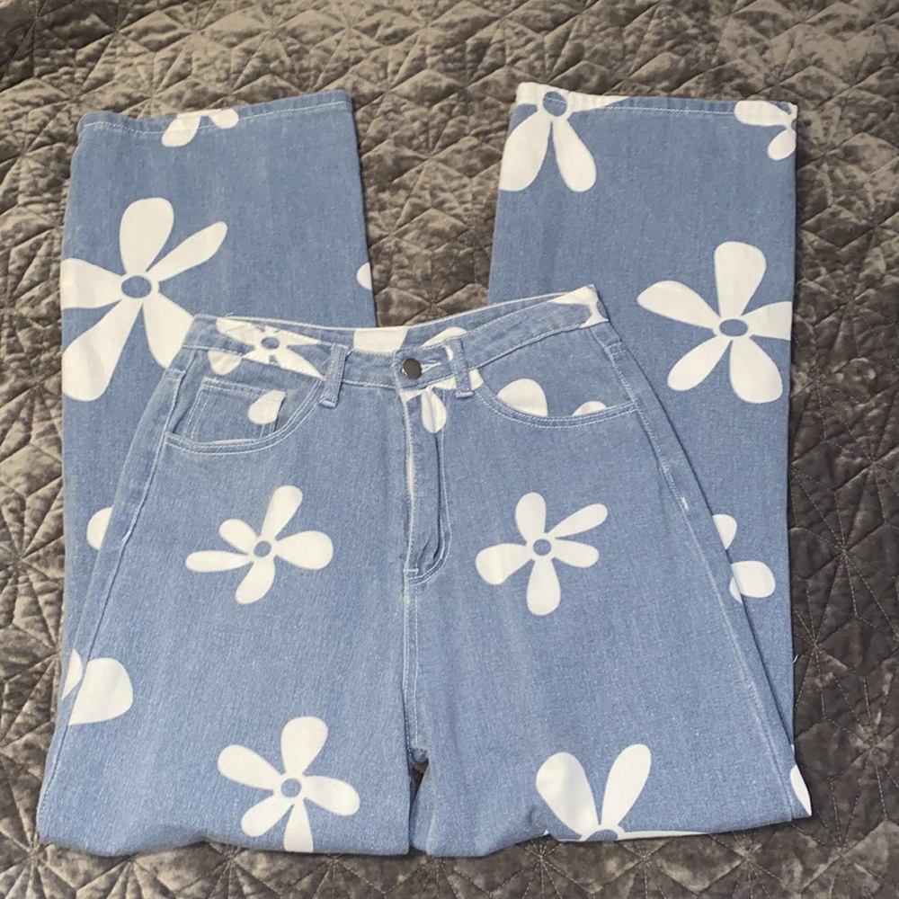 Baevely Blue Boyfriend High Waisted Loose Fit Wide Leg Flower Denim Jeans NWOT - Picture 7 of 12
